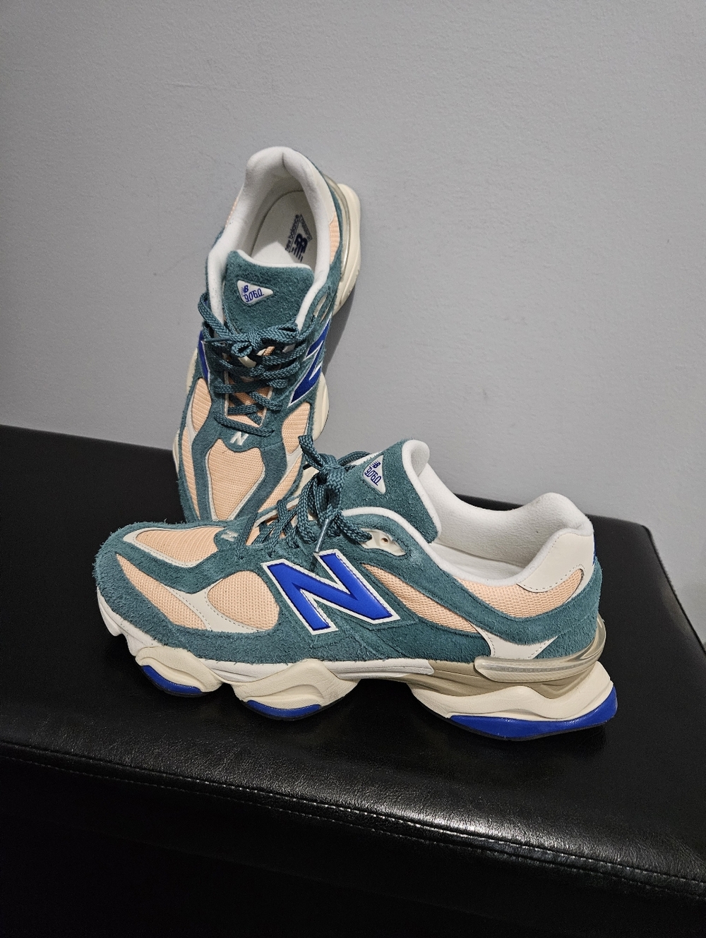 Sale: Mens New Balance 9060 Sneakers - size 13